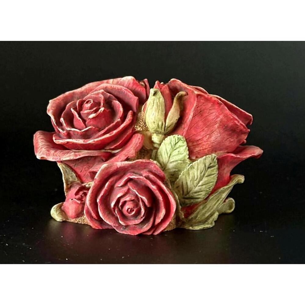 Harmony Kingdom Double Red Rose Trinket Box Hidden Diorama Limited Ed.